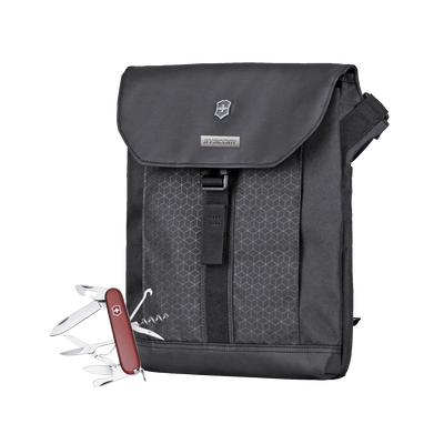 Paquete Victorinox de Mochila ADVENTURE TRAVELER DELUXE y Navaja CLIMBER de 14 Funciones.