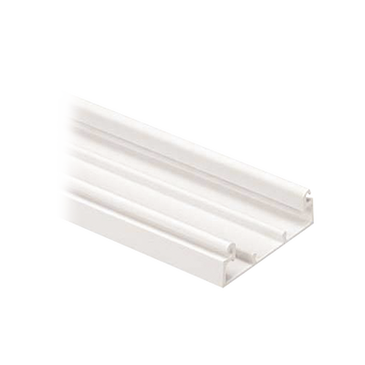 Base para canaleta T-45, de PVC rígido, con cinta adhesiva y orificios pre-perforados para montaje, 60.3 x 18.5 x 2400 mm, Color Blanco Mate