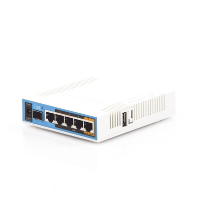  (hAP ac) 5 Puertos Gigabit Ethernet, 1 Puerto SFP, 1 USB, WiFi Doble Banda 3x3 802.11ac, hasta 1W de potencia