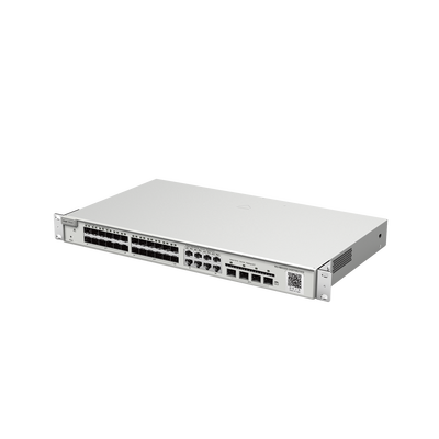 Switch administrable 24 puertos SFP con 8 puertos Ethernet Gigabit y 4 SFP+ gestión en la nube